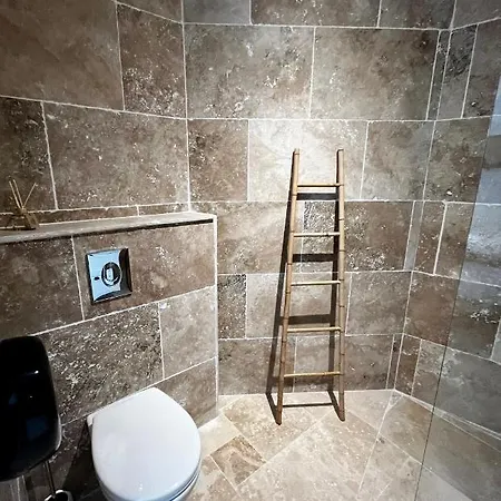 Le Donjon De Lily - Coeur De La Cite Medievale קרקסון