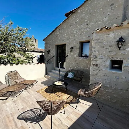 Le Donjon De Lily - Coeur De La Cite Medievale *