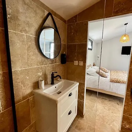 Le Donjon De Lily - Coeur De La Cite Medievale * קרקסון